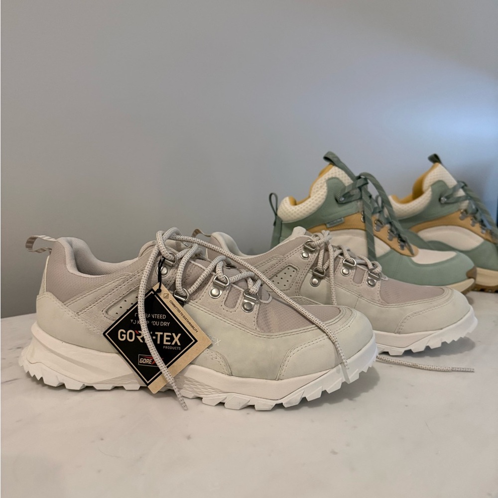 Timberland Women's hiking boots & shoes